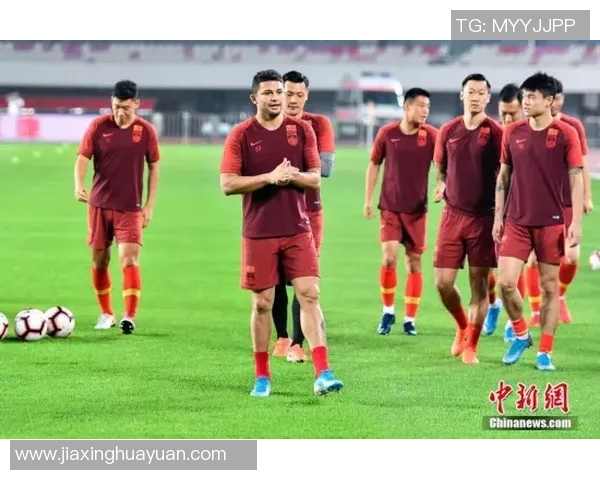 中国队迎战卡塔尔预选赛全力争胜展现实力与斗志