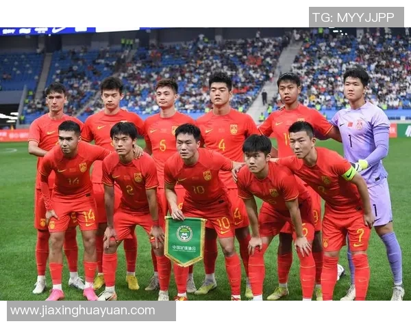 中国男篮迎战波兰队全力以赴争取胜利展现团队精神与拼搏决心